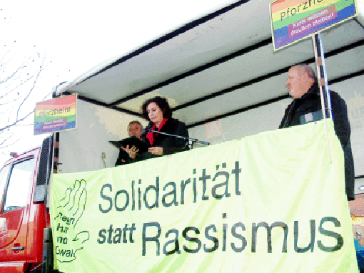 Bild: Engagiert auch fr ein friedliches Zusammenleben : v.l. Christiane Quincke , Stadtrat Ralf Fuhrmann (SPD) (Foto: R. Neff, 2014)