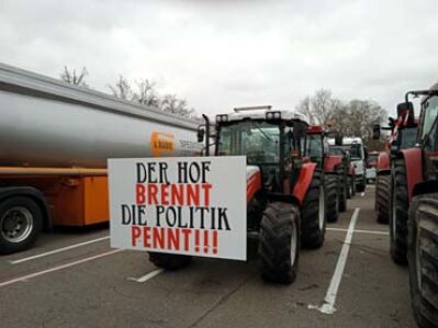 Bild: Bauernproteste: Der Hof brennt? (Foto:ron)