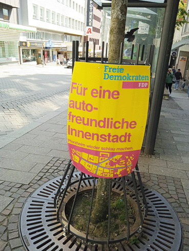 Bild: Back to the roots? Auch die FDP Pforzheim  legt den Rckwrtsgang ein .(Foto: ron)