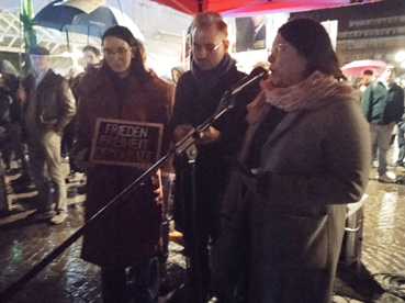 Bild: v.l. Ann Kathrin Wulff (SPD) Marvin Wei� (Die Linke), Regine Neuweiler-Tran (Volt, es fehlt Simon Schwarz (Foto:ron)